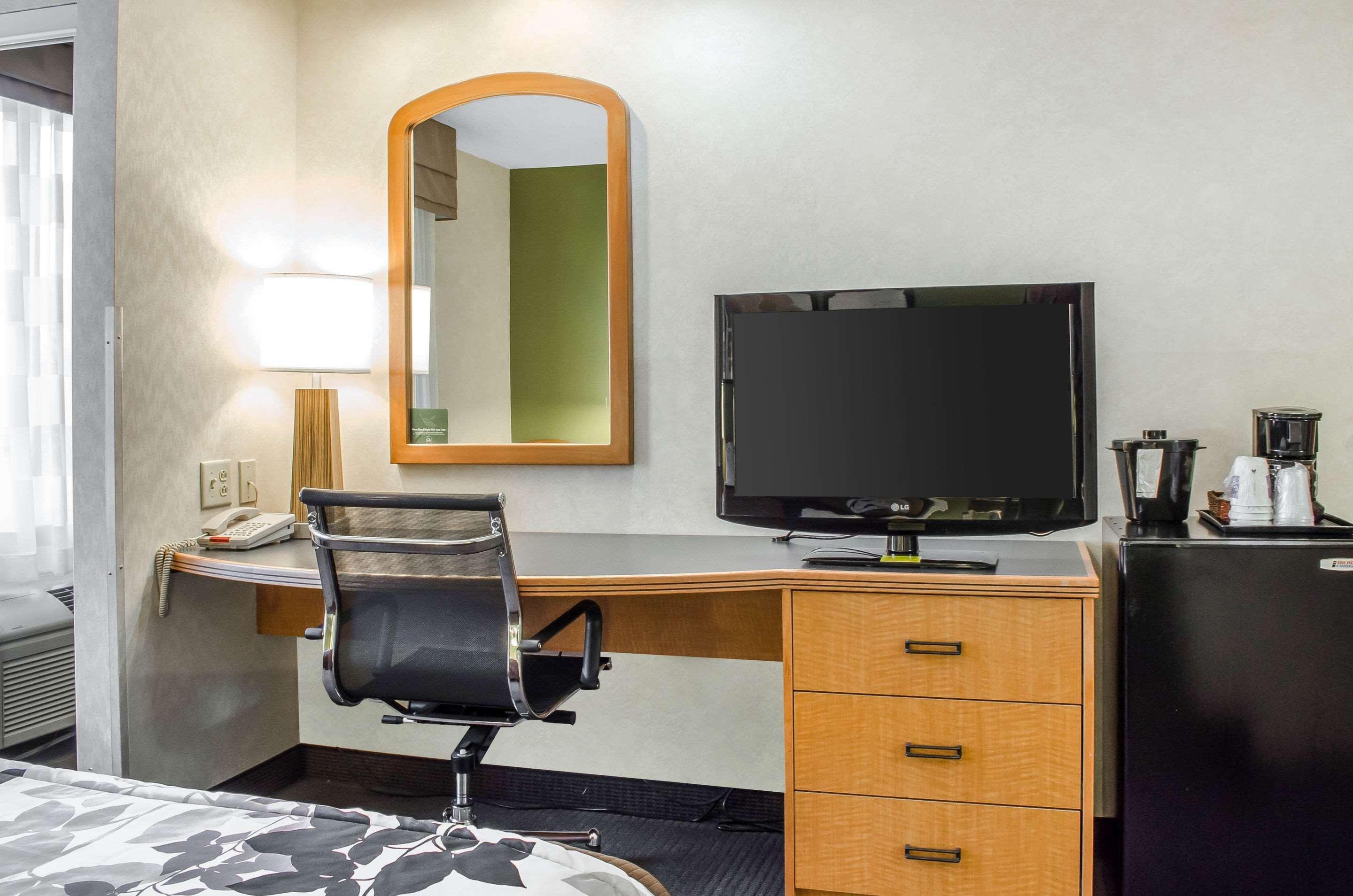 Sleep Inn & Suites Bensalem Εξωτερικό φωτογραφία
